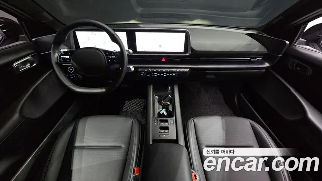Hyundai Ioniq 6 — Фото автомобиля 10