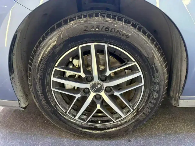 BYD Seal 05 DM-i — Фото автомобиля 12