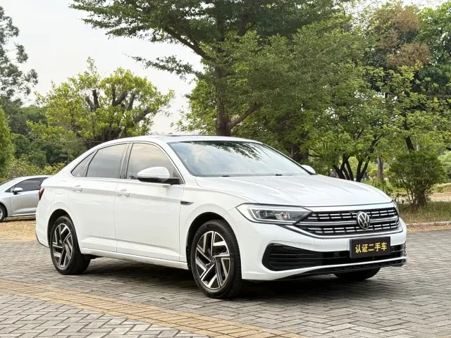 Volkswagen Sagitar — Фото автомобиля 3