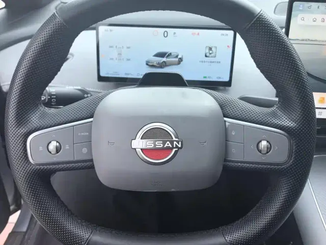 Nissan N7 — Фото автомобиля 15