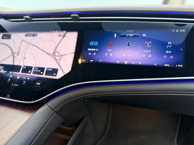 Mercedes-Benz EQS — Фото автомобиля 23