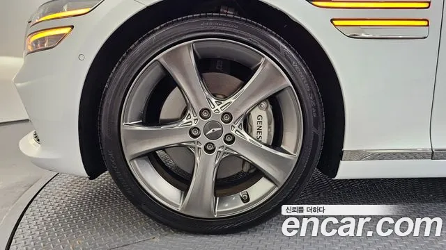 Genesis G80 RG3 — Фото автомобиля 5
