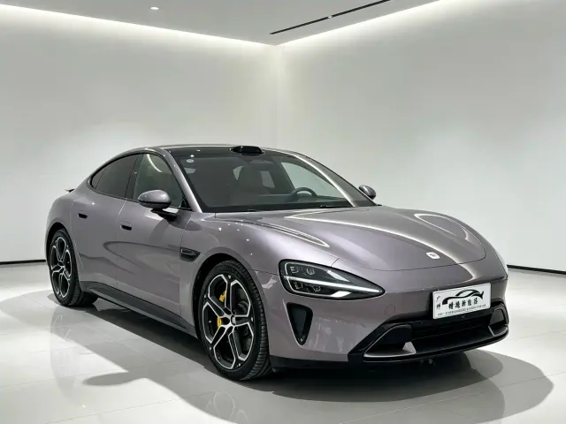 Xiaomi SU7 — Фото автомобиля 3