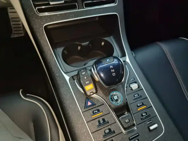 BYD Qin PLUS — Фото автомобиля 13