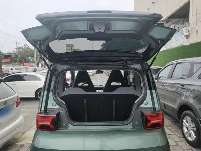 Wuling Hongguang Mini EV — Фото автомобиля 18