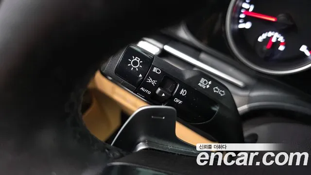 Kia Canival Carnival 4 поколение Бензин 9 мест Noblesse — Фото автомобиля 26