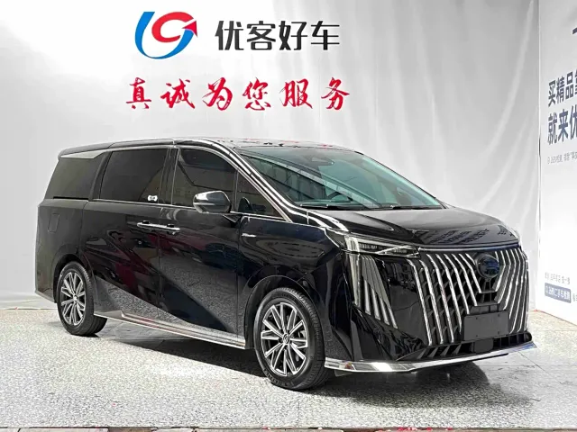 GAC Trumpchi M8 — Фото автомобиля 3