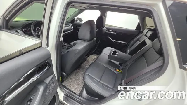 Kia Seltos Seltos Бензин 1.6 турбо 2WD — Фото автомобиля 25