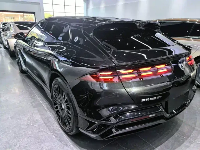 Denza Z9GT — Фото автомобиля 4