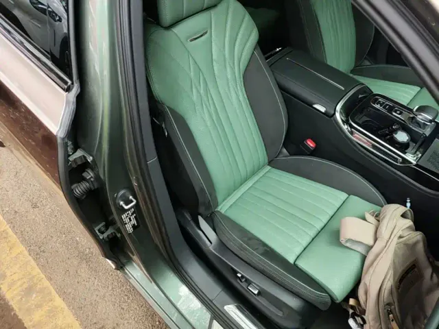 Hongqi H9 — Фото автомобиля 24