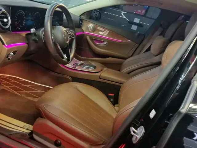 Mercedes-Benz E-Class — Фото автомобиля 9