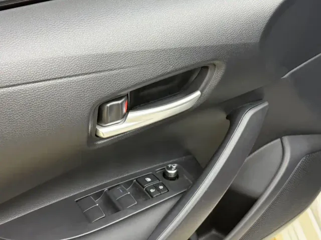 Toyota Corolla — Фото автомобиля 10