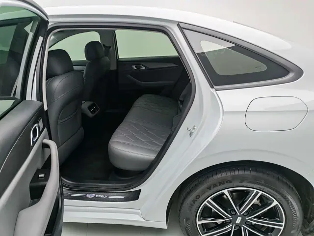 Geely Galaxy A7 — Фото автомобиля 17