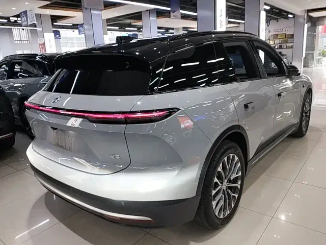Nio ES6 — Фото автомобиля 6