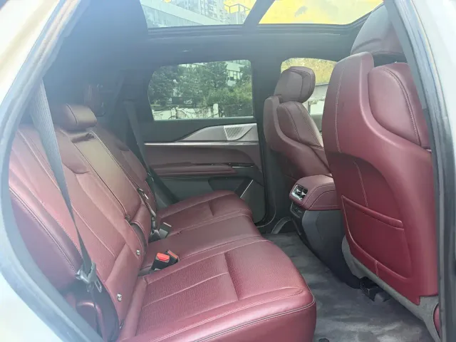 Cadillac XT5 — Фото автомобиля 9