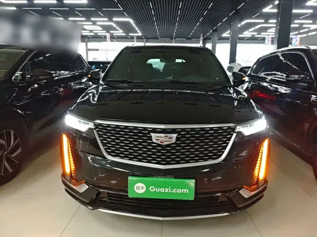 Cadillac XT6 — Фото автомобиля 2