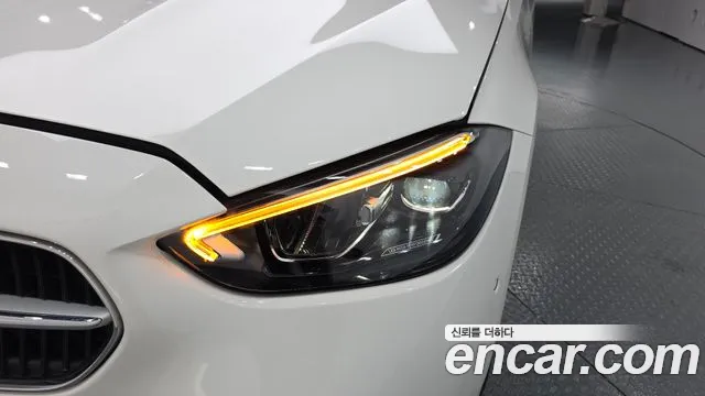 Mercedes-Benz C-Class — Фото автомобиля 18