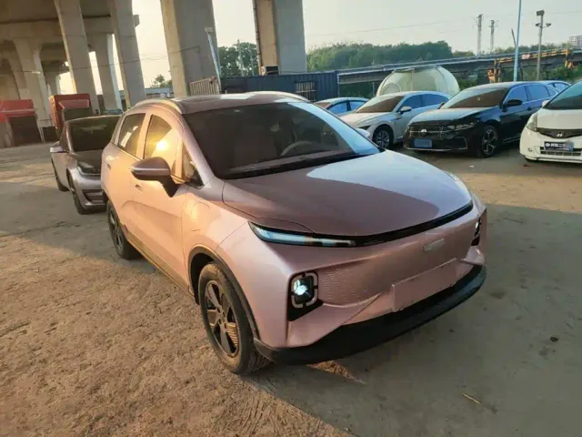 Geely Geometry E Firefly — Фото автомобиля 3
