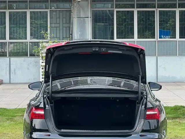 Audi Audi A6L 2022 45 TFSI Premium Elegance — Фото автомобиля 9