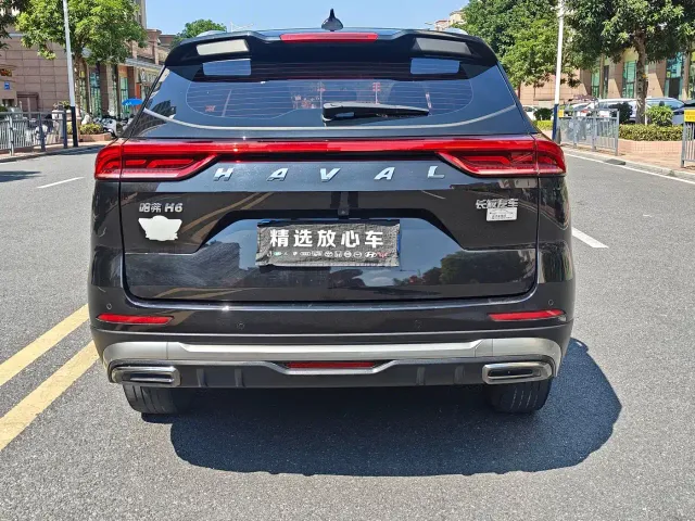 Haval H6 — Фото автомобиля 7
