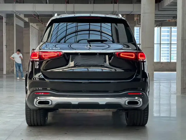 Mercedes-Benz GLS-Class — Фото автомобиля 8