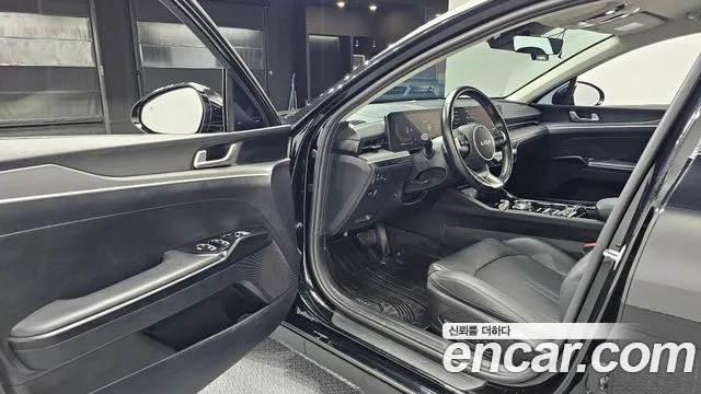 Kia K5 Новый K5 3 поколение 2.0 LPi(Для проката) — Фото автомобиля 10