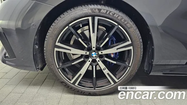 BMW 5-Series 5 серия (G60) 530i xDrive M Sport — Фото автомобиля 5