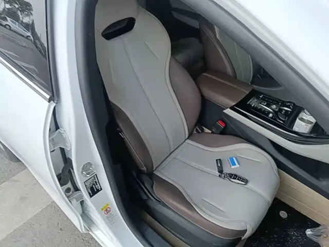 BYD Qin PLUS — Фото автомобиля 24