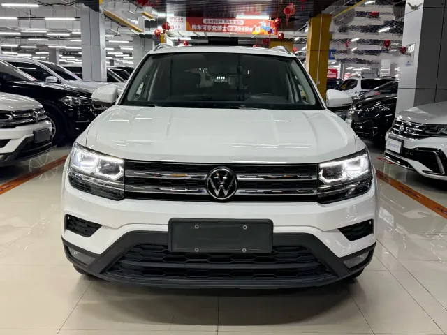 Volkswagen Tharu — Фото автомобиля 2