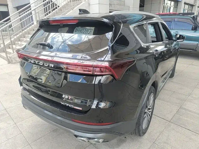 Jetour X70 Plus — Фото автомобиля 4