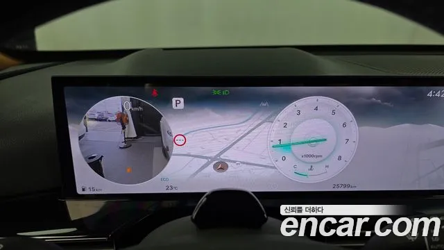 Genesis GV80 — Фото автомобиля 11