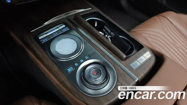Genesis G80 RG3 — Фото автомобиля 12