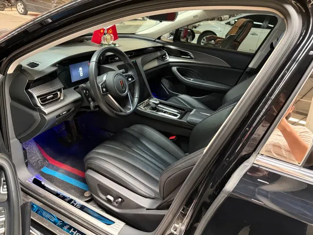 Hongqi H5 — Фото автомобиля 7