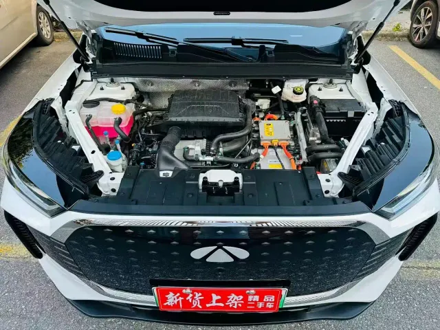 Chery Fengyun T8 — Фото автомобиля 7