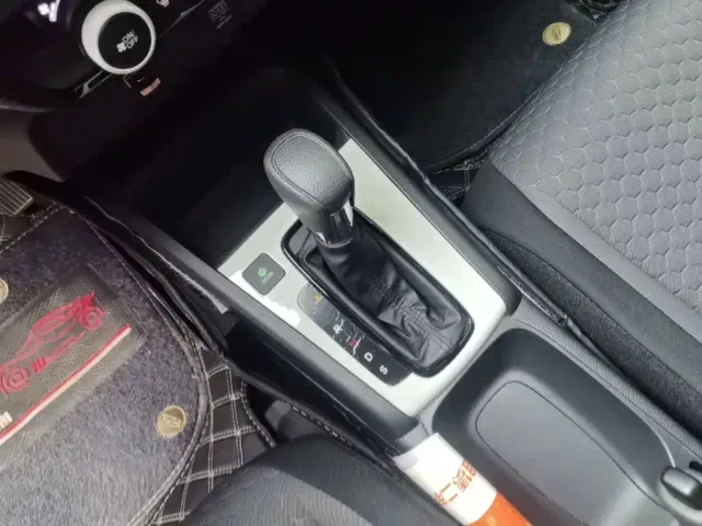 Honda Fit — Фото автомобиля 13