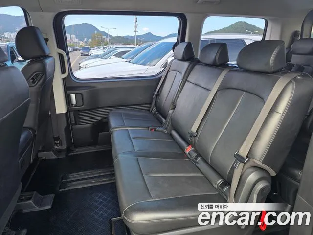 Hyundai Staria — Фото автомобиля 19