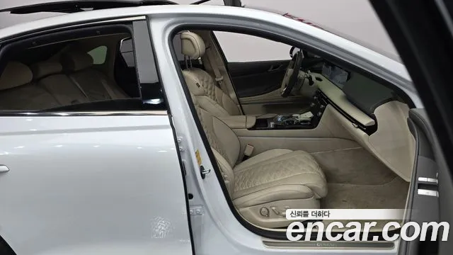 Genesis G80 Бензин 3.5 турбо AWD — Фото автомобиля 26
