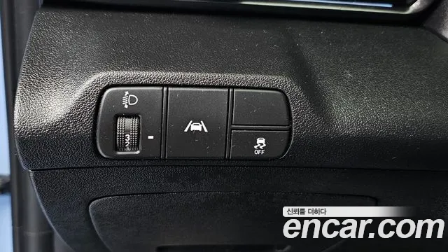 Hyundai AVANTE — Фото автомобиля 14