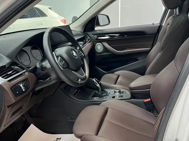 BMW X1 — Фото автомобиля 9