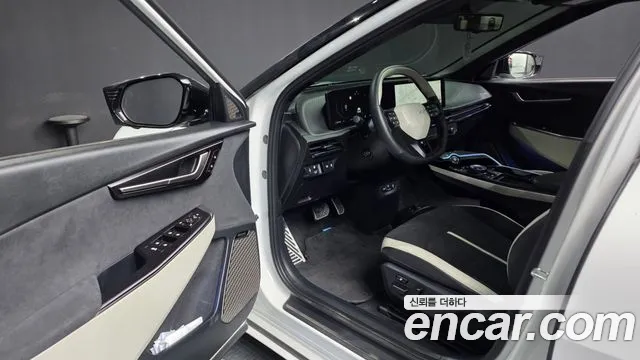 Kia EV6 EV6 (New) — Фото автомобиля 15