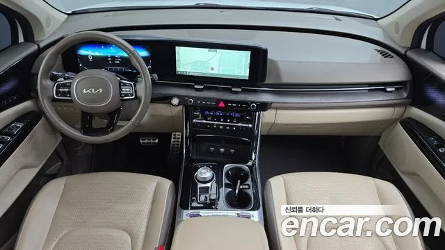 Kia Carnival Generation 4 — Фото автомобиля 10