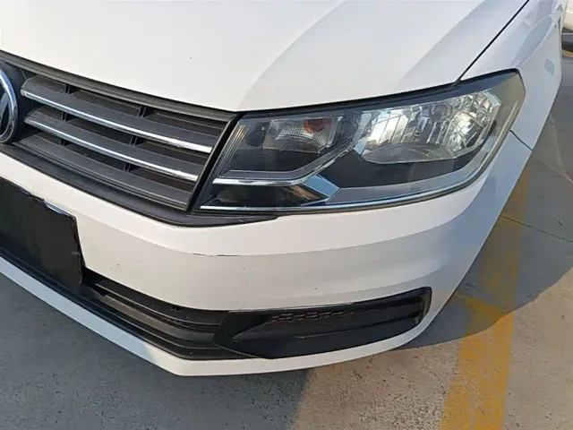 Volkswagen Santana — Фото автомобиля 23