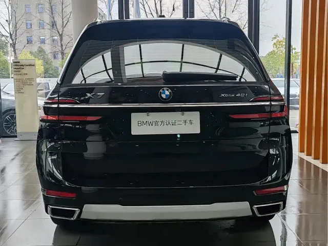 BMW X7 — Фото автомобиля 5