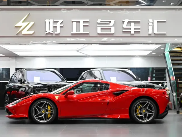 Ferrari F8 — Фото автомобиля 8