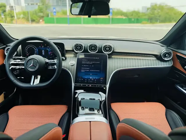 Mercedes-Benz C-Class — Фото автомобиля 19