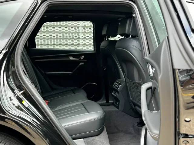 Audi Q5L — Фото автомобиля 23