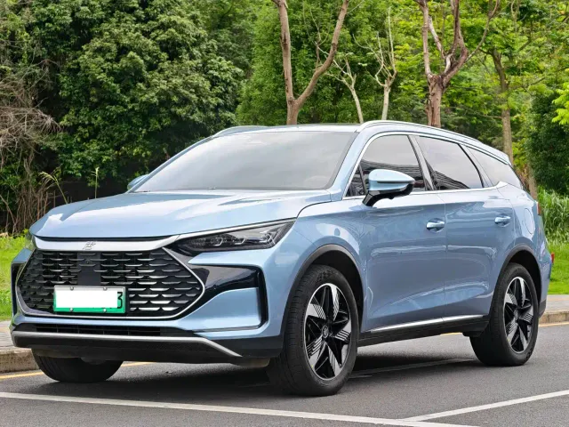Фотография автомобиля — BYD Tang