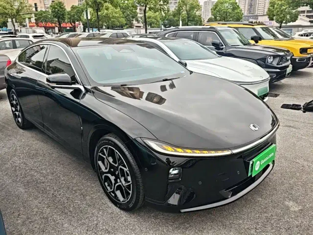 Changan Qiyuan A07 — Фото автомобиля 3