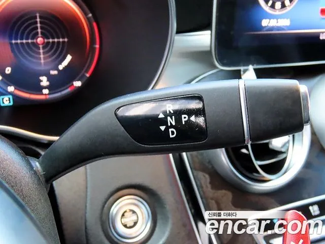 Mercedes-Benz C-Class W205 — Фото автомобиля 9