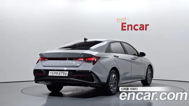 Hyundai AVANTE Modern — Фото автомобиля 2